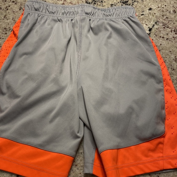 Youth shorts - Picture 3 of 5